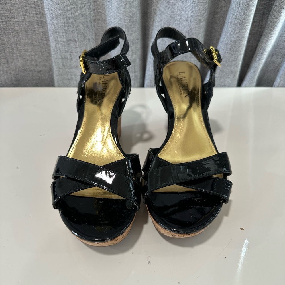 Women’s Lauren Ralph Lauren wedge Sandler black color size 7.5